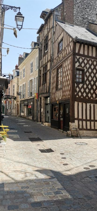 Appartamento Le Logis De La Rue Des Arts Blois Esterno foto